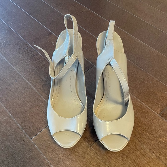 Platform women’s slingback - Picture 2 of 6